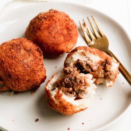 Fried Belyashi with pork 4 pcs, 540 g