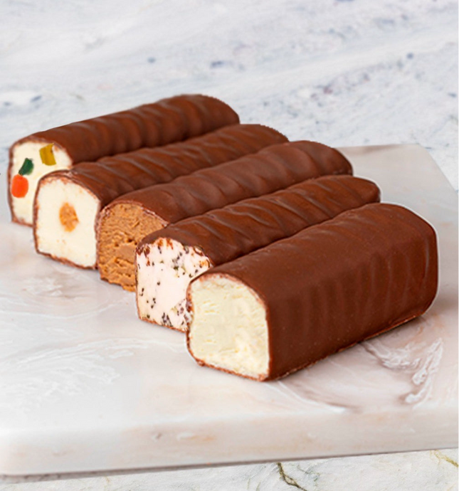 Fresh cheese bar with sweetened condensed milk