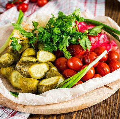 Pickled tomatoes and cucumbers, 850g.