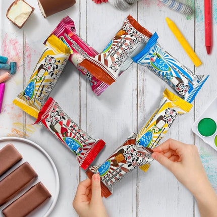 Cream cheese with raspberries in white glaze, 40g