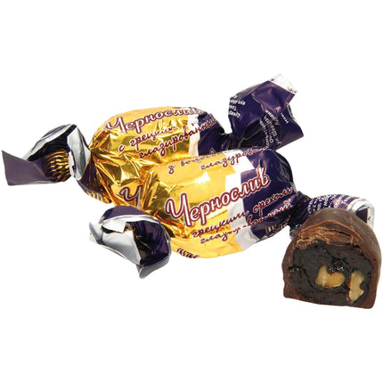 Pioni Prunes with Walnuts in Chocolate, 300 g